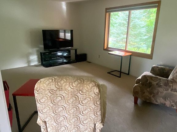 4th image of 5112 Silver Cove Dr