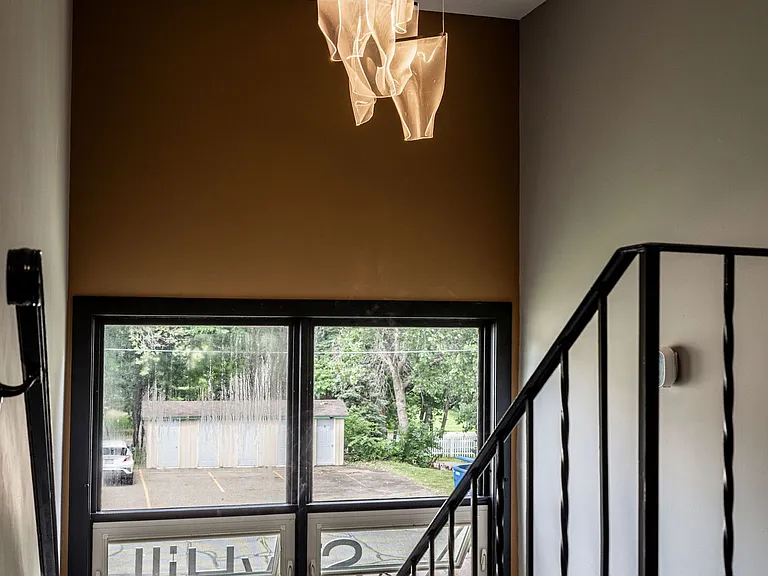 SkyHill Apartments — Photo 32