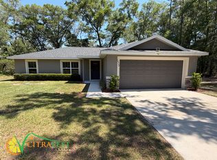 10949 N Adler Dr, Citrus Springs, FL 34434