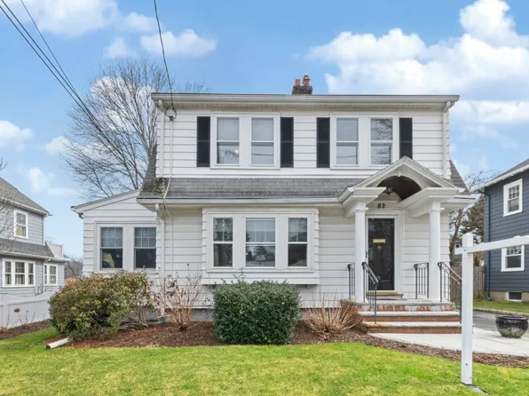 82 Mount Vernon St, Arlington, MA 02476