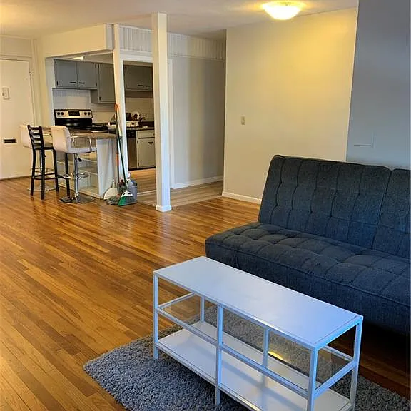 AMBASSADOR PROVIDENCE — Photo 17
