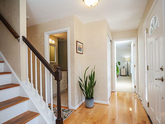 4th image of 8069 Ashgrove Dr