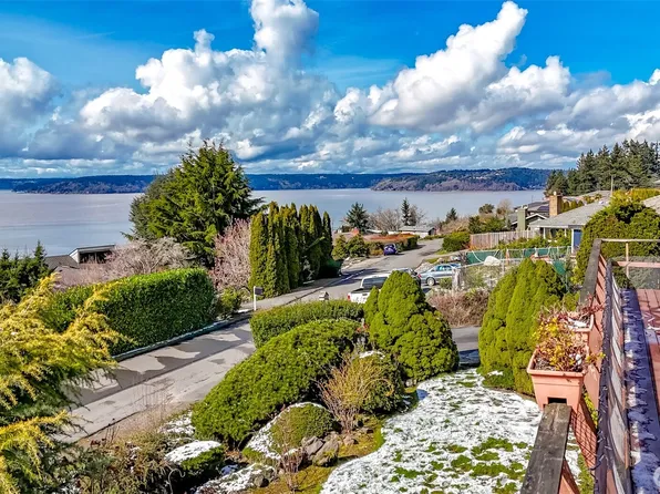 5837 Broadview Avenue NE, Tacoma, WA 98422