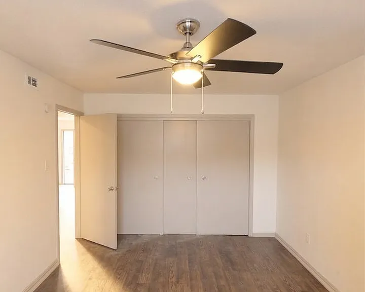 Creeks Edge Apartments — Photo 62