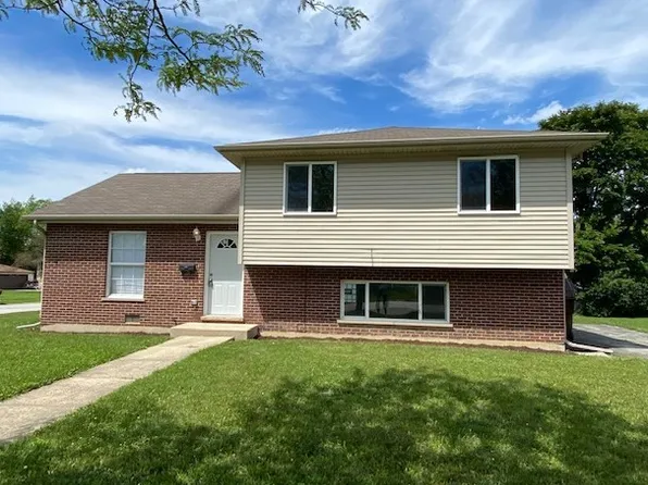 22051 E Churchill Dr, Richton Park, IL 60471