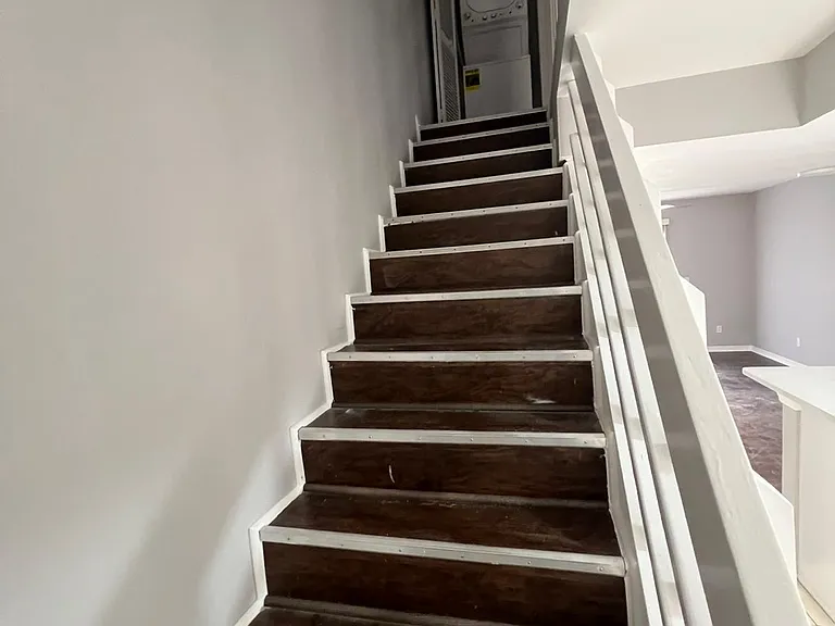 811 SE 12th Ave #302 — Photo 7