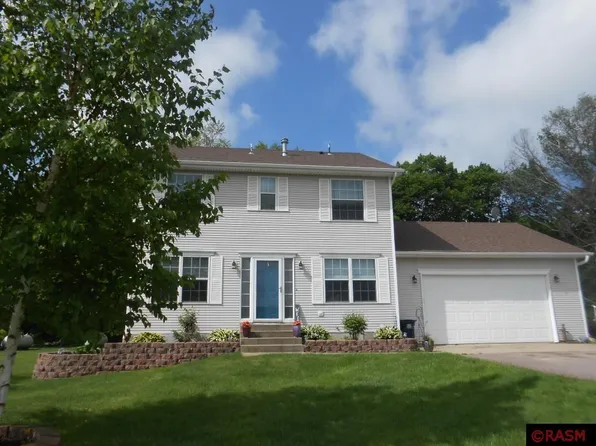 60663 Valley Hills Dr, New Ulm, MN 56073