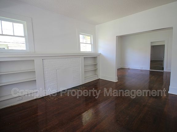 3rd image of 2744 Pike Rd