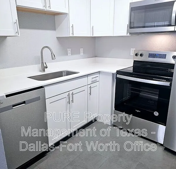 18333 Roehampton Dr #1322 — Photo 4