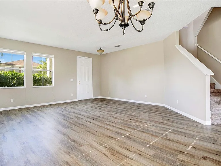 10824 Tilston Point — Photo 23