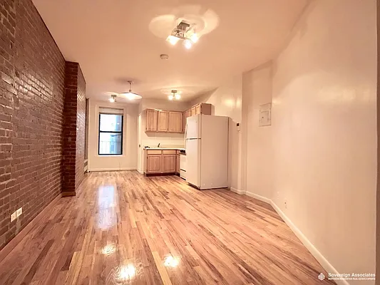 Rented by Sovereign Associates | media 3