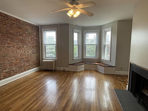 2nd image of 1417 N Harrison St #2