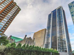 28 Ted Rogers Way #4201, Toronto, ON M4Y 2J4