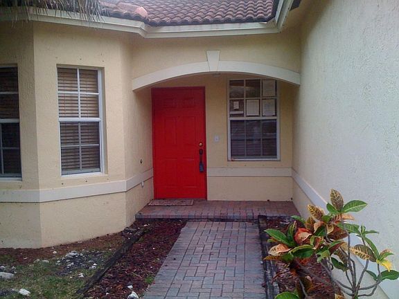 2nd image of 429 NW 23rd Ave