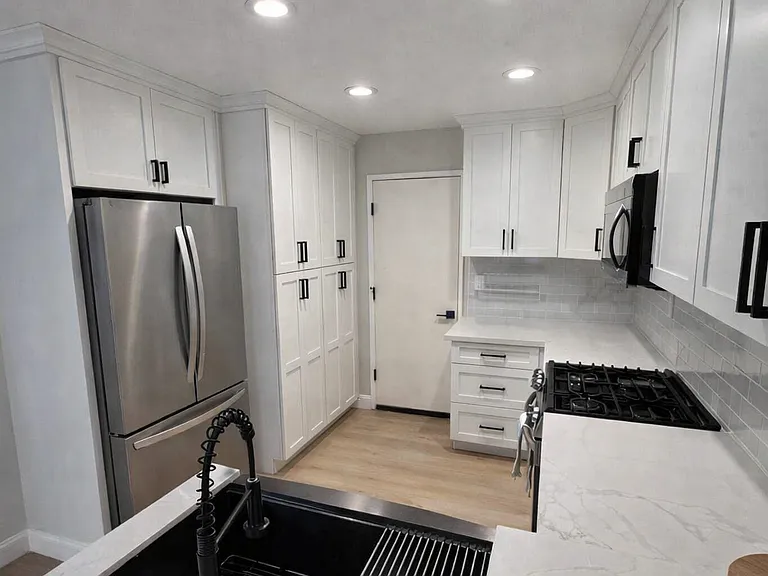 100 Chalet Woods Cir — Photo 4