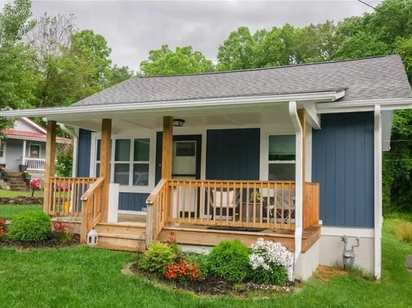 19 Midwood Dr, Woodfin, NC 28804