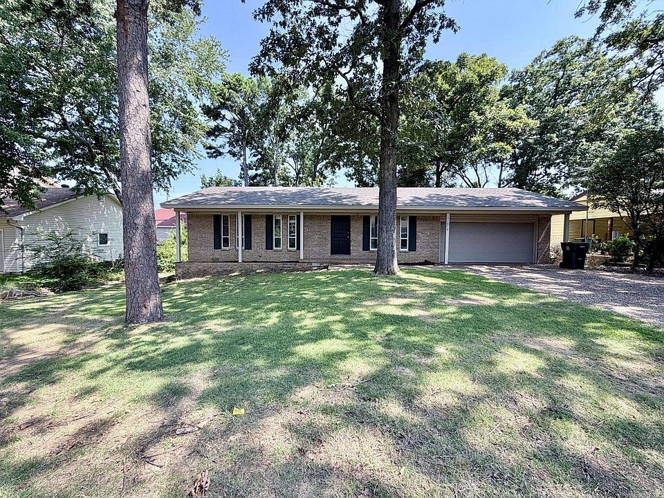 1st image of 11814 Ashwood Dr