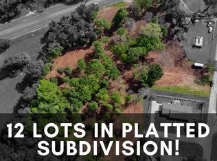 Crockett Rd, Palestine, TX 75801