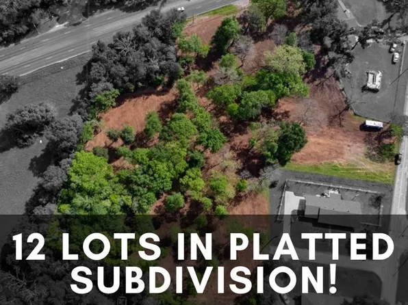 Crockett Rd, Palestine, TX 75801