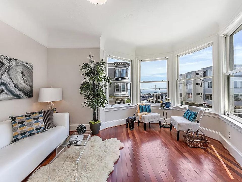1st image of 400 Vallejo St