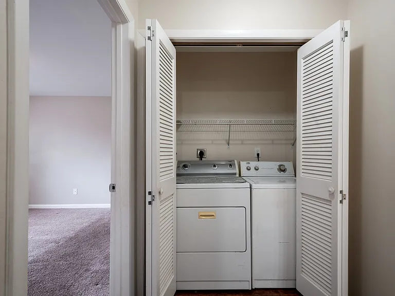 514 N Petway St — Photo 27