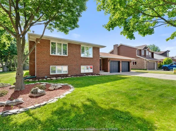36 Cherrywood Ave, Leamington, ON N8H 4Z9