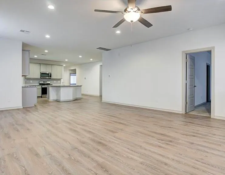 14500 Gravity Falls Ln — Photo 4