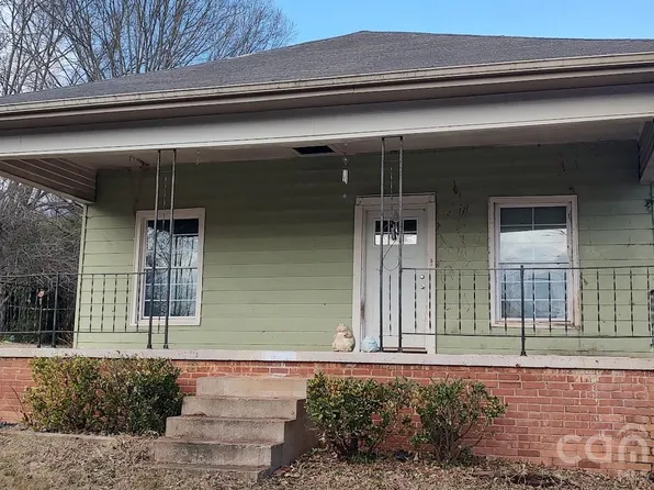 26 Pearl St, Granite Falls, NC 28630