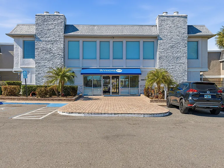 Welcome to Wymore 360 Apartments, where modern living meets exceptional comfort. Enjoy our stylish amenities and prime location. Elevate your lifestyle todayschedule a tour and see all we have to offer!