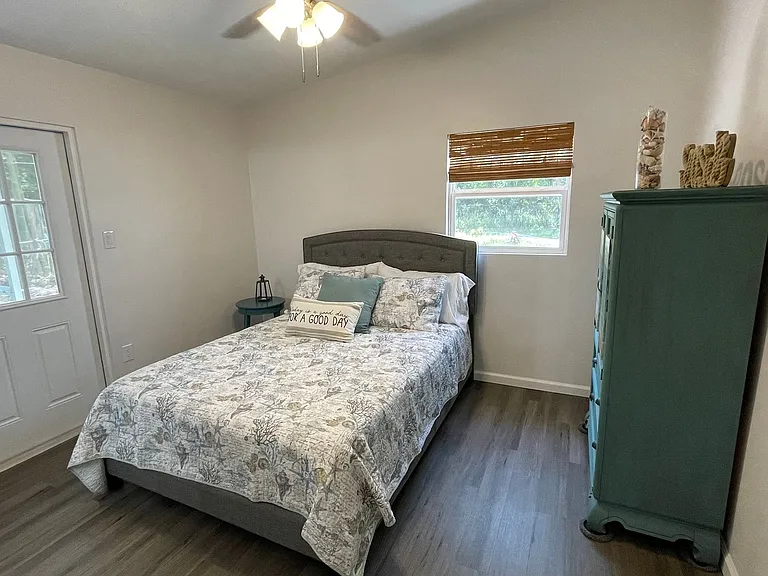 2504 S Milmar Dr — Photo 18