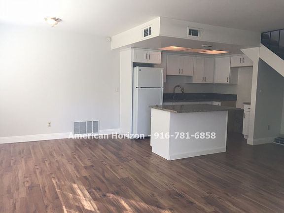 3rd image of 775 Carro Dr APT 2