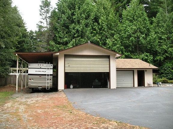 4th image of 120 Tanbark Ln