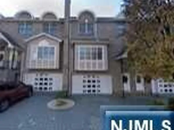 147 Stonegate Trl, Cresskill, NJ 07626