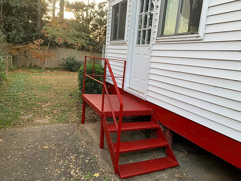 steps from the sunroom