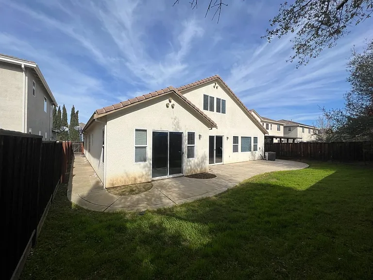 1506 Azalea Dr — Photo 47