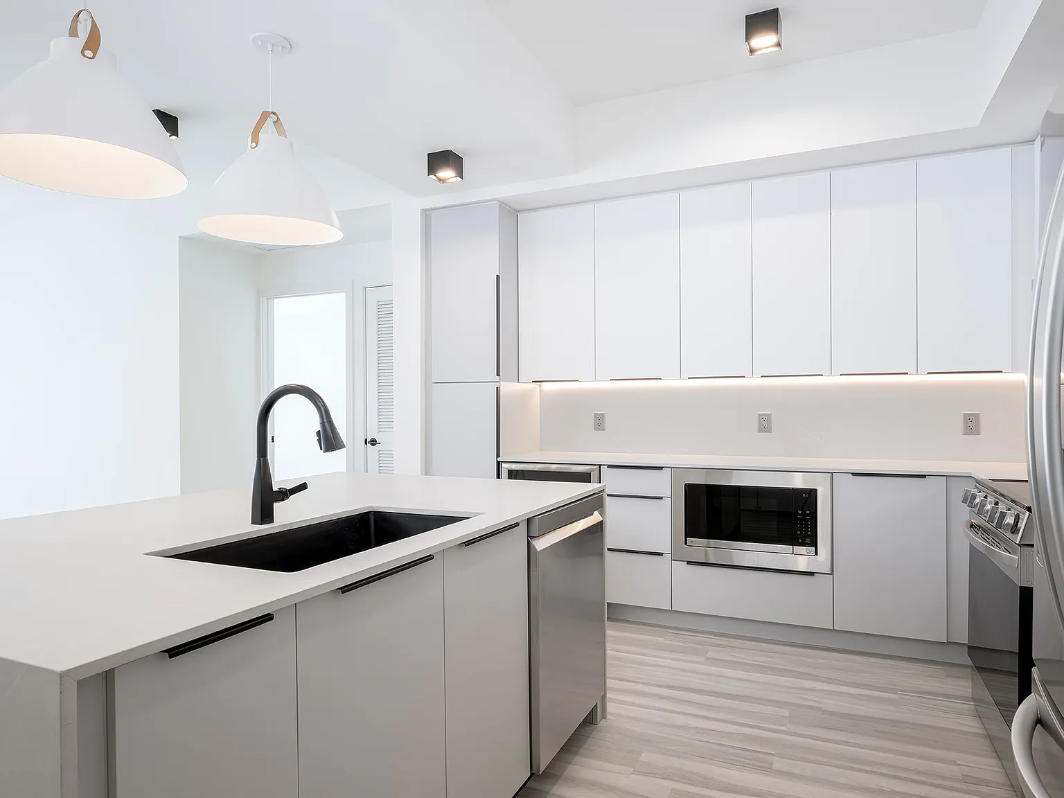 Blu Aventura — Photo 1