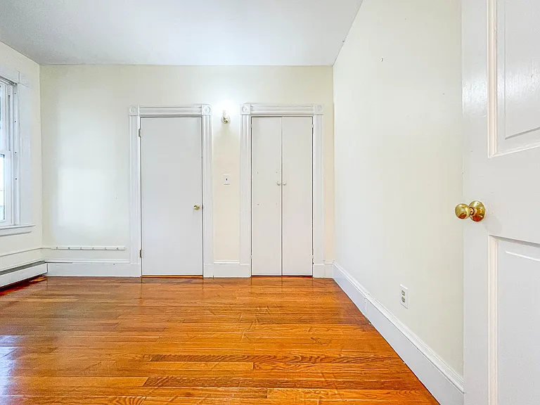 329 Preble St #2 — Photo 16