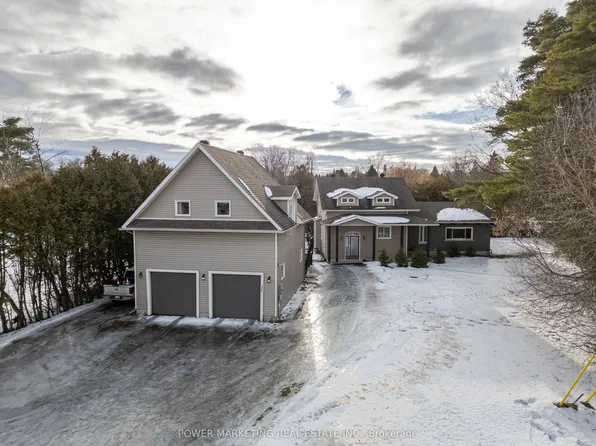 6030 Bank St, Ottawa, ON K4P 1N3