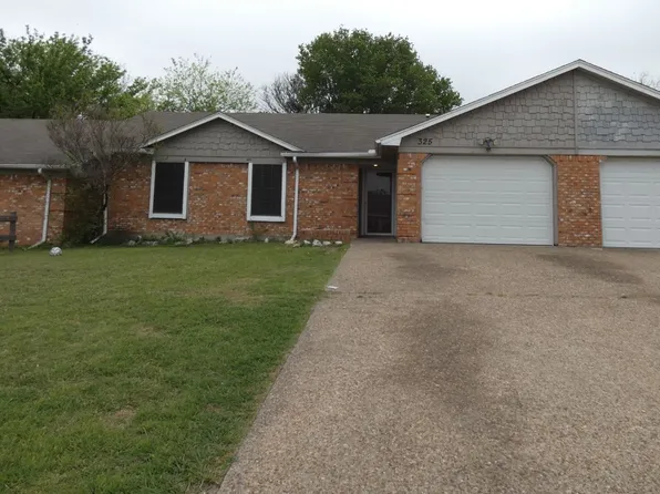 325 Asbury Dr, Saginaw, TX 76179