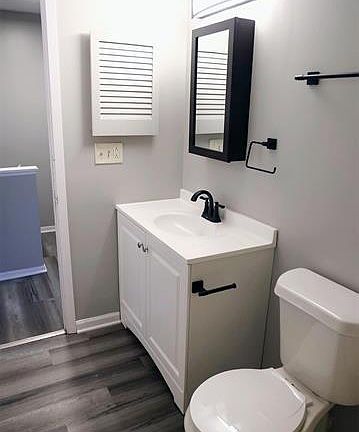 5th image of 120 Heritage Cir