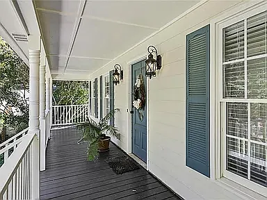 3 bed, 2.5 bath, 1943 sqft, $2,400 — Photo 3