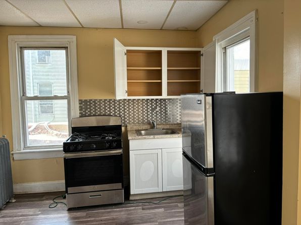 jersey-city-new-jersey-38898354 picture