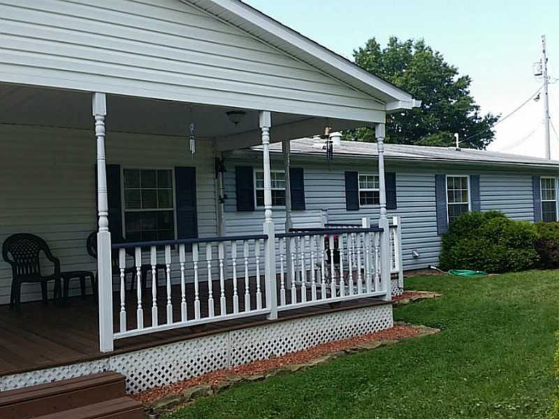 1st image of 702 Parkman St