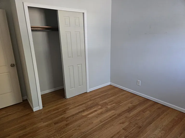 1701 Blossom Lane — Photo 8