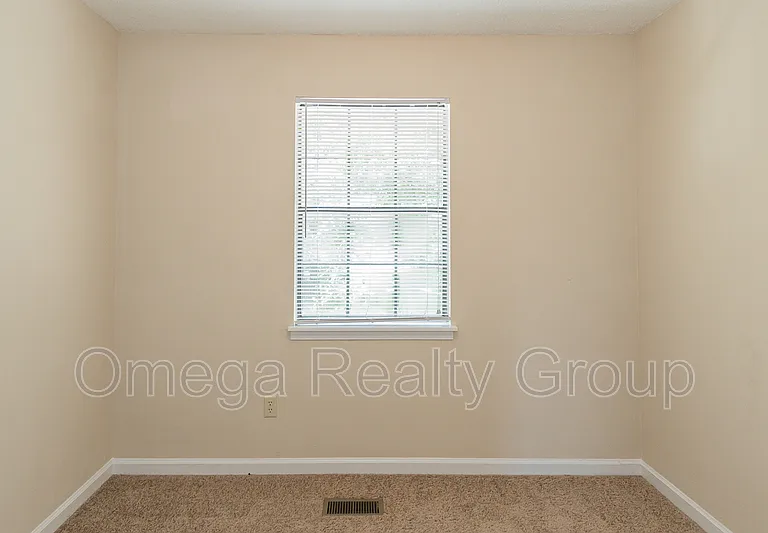 2364 Grayson Valley Cir — Photo 27