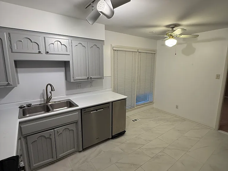 11305 Gila Valley Dr — Photo 15
