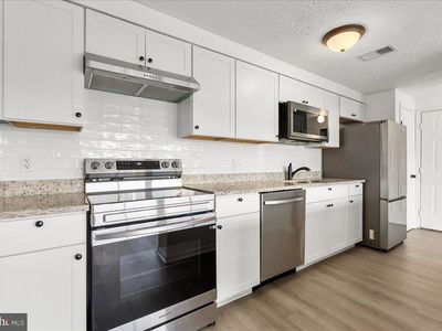 3371 Yost Ln APT 201, Dumfries, VA, 22026
