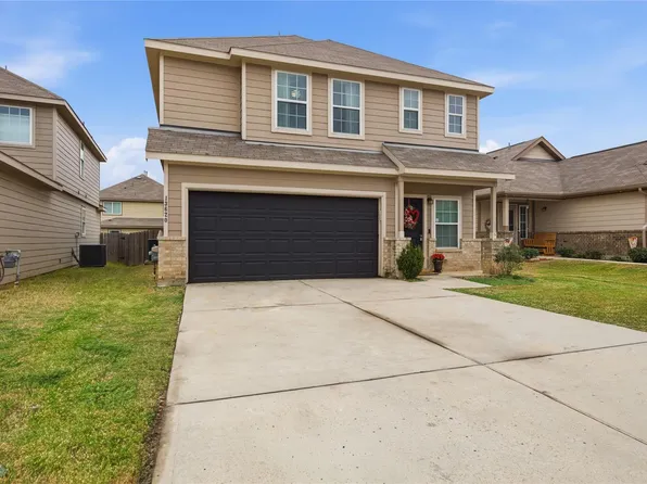 13620 Collier Park Ln, Willis, TX 77378