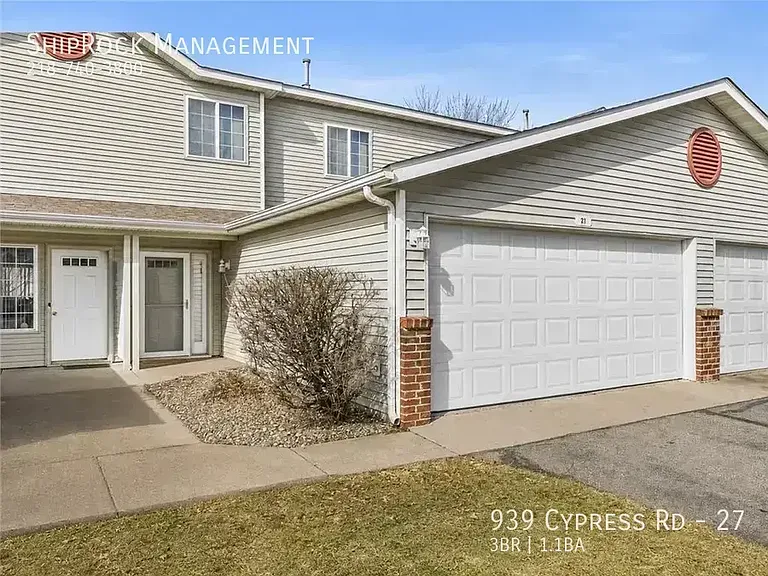 939 Cypress Rd #27 — Photo 2