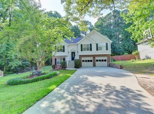 2769 Lanier Dr, Snellville, GA 30078
